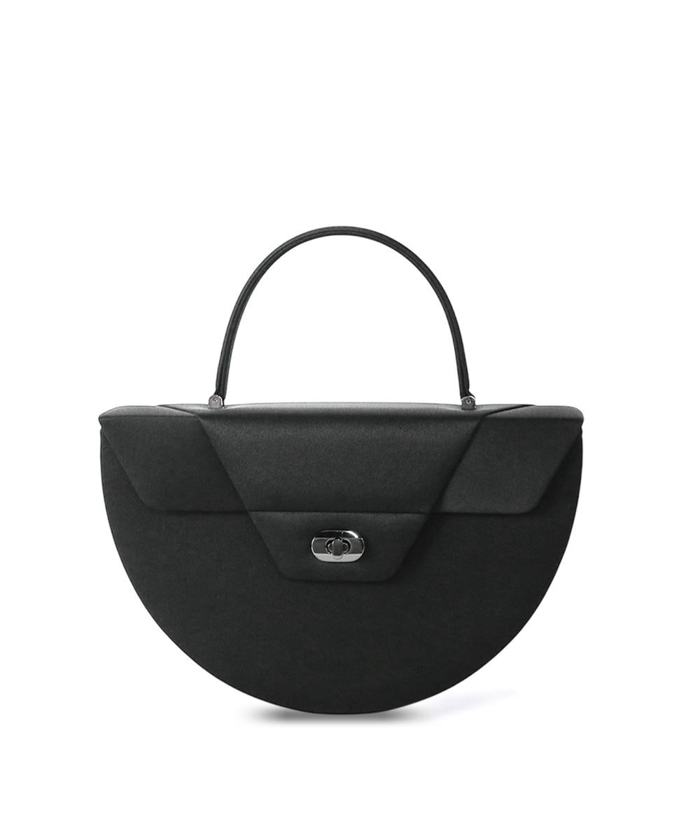 ハーフ・ムーン ノワール