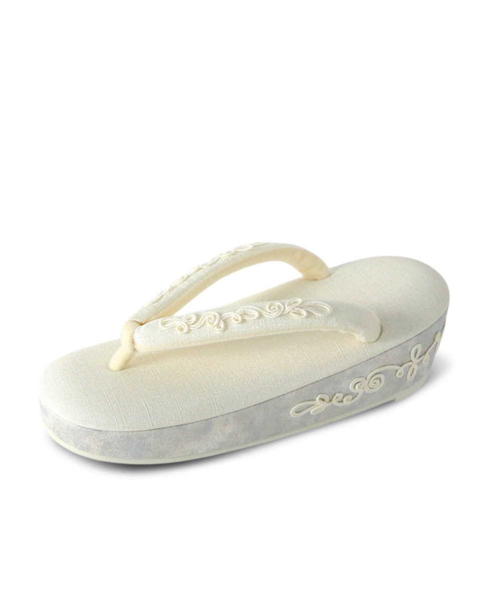 草履|コード刺繍デザイン