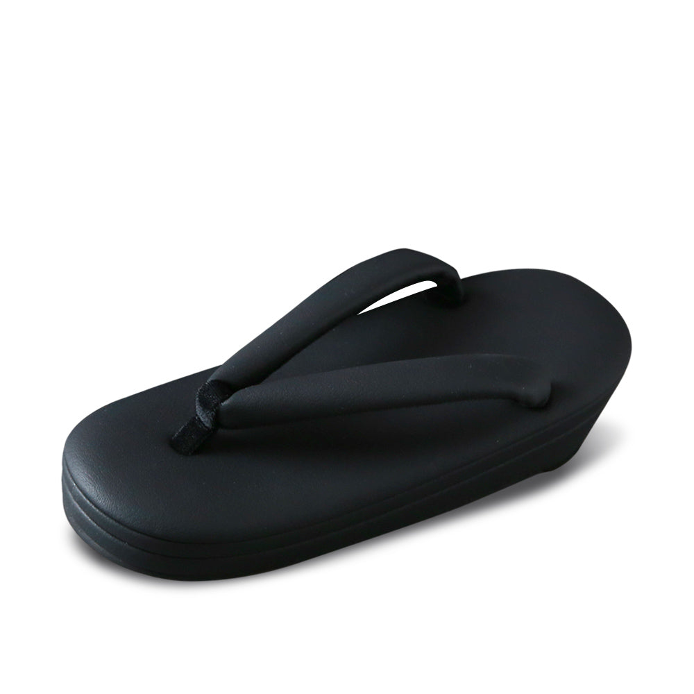 「歩きやすい」喪草履