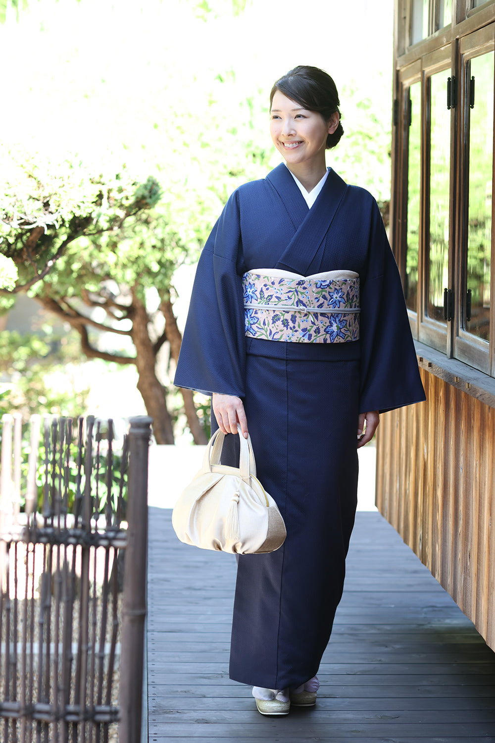 Zori sandals|Flower arabesque