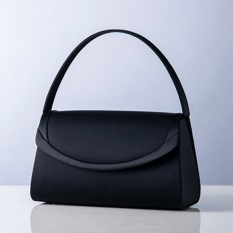 サテン切替フォーマルバッグ3点セット 岩佐オフィシャルショップ<フォーマルバッグ・和装バッグ・草履>【公式サイト】