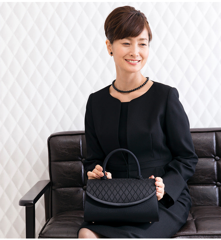 「博多織」格子文様フォーマルバッグ