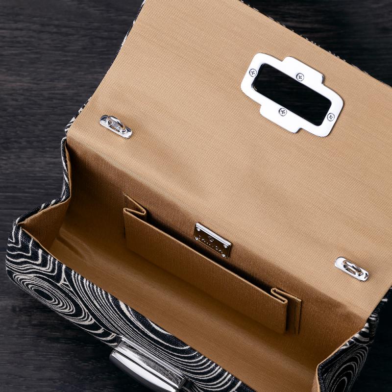 Narcissus(ナールシサス) 岩佐オフィシャルショップ<フォーマルバッグ・和装バッグ・草履>【公式サイト】