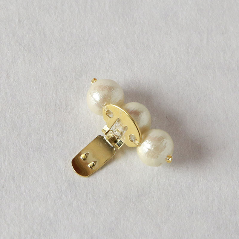 3粒コットンパール|小砂モデル 岩佐オフィシャルショップ<フォーマルバッグ・和装バッグ・草履>【公式サイト】