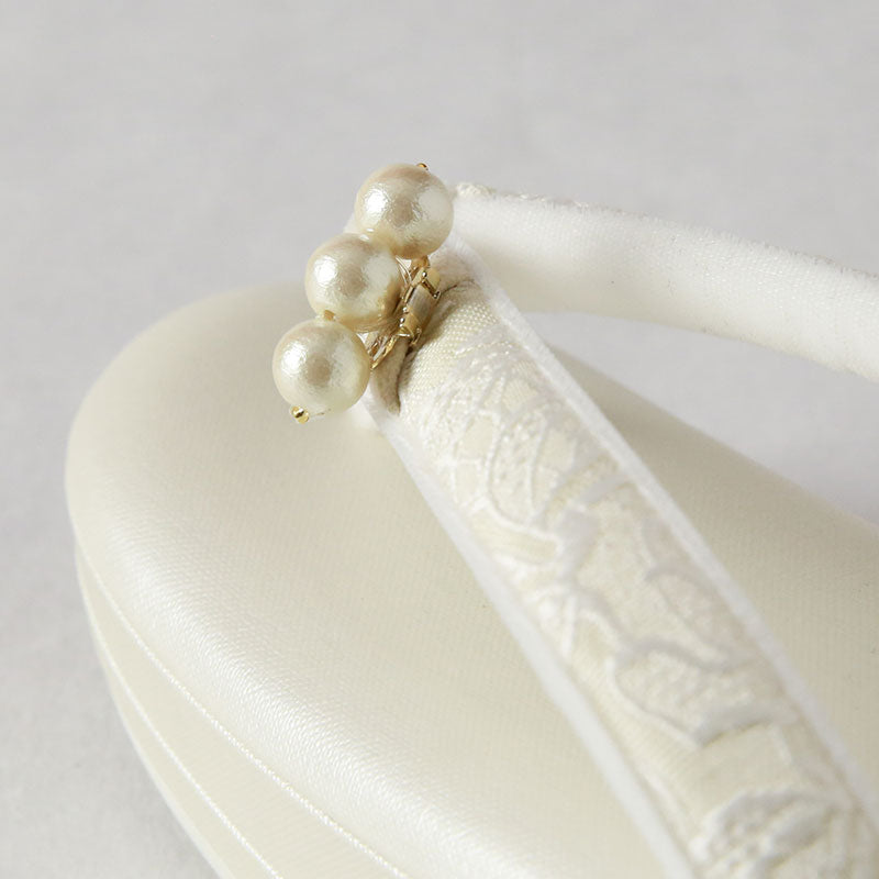 3粒コットンパール|小砂モデル 岩佐オフィシャルショップ<フォーマルバッグ・和装バッグ・草履>【公式サイト】