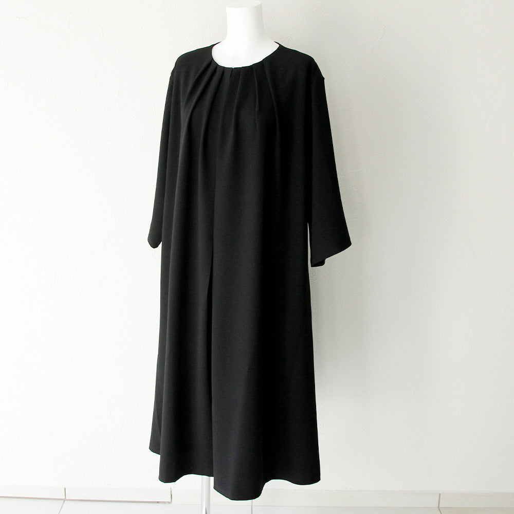 Tuck design loose front opening dress