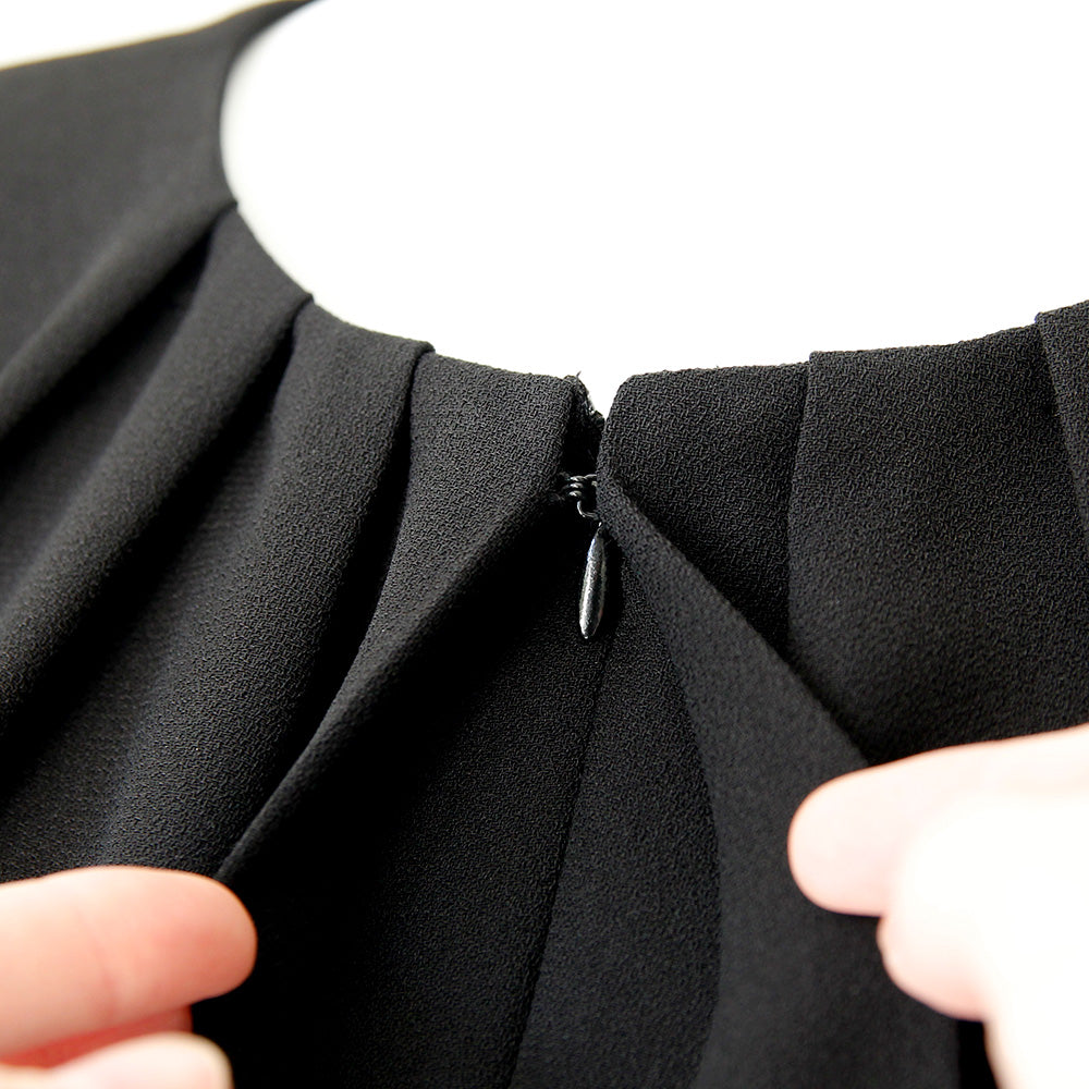 Tuck design loose front opening dress
