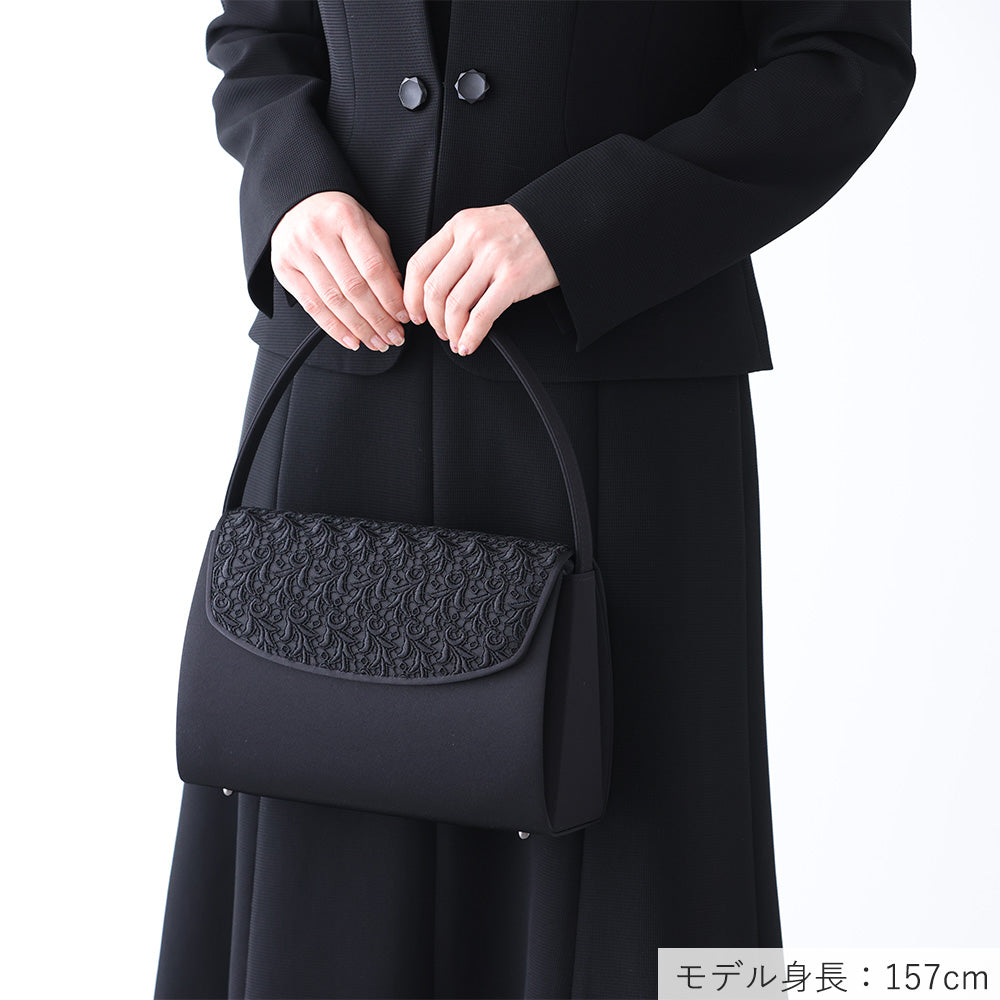 Chemical lace inner magnet formal bag