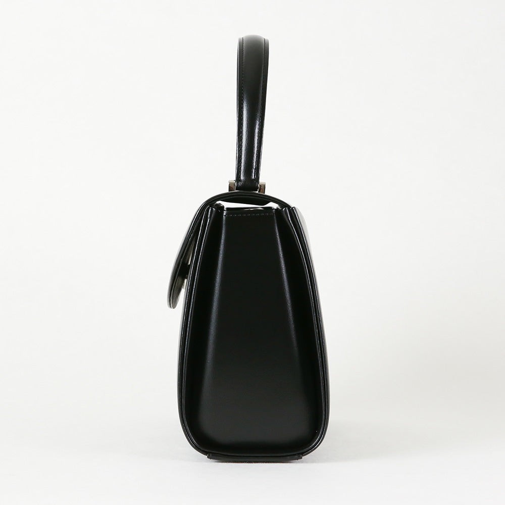 Seamless cow leather traditional hand