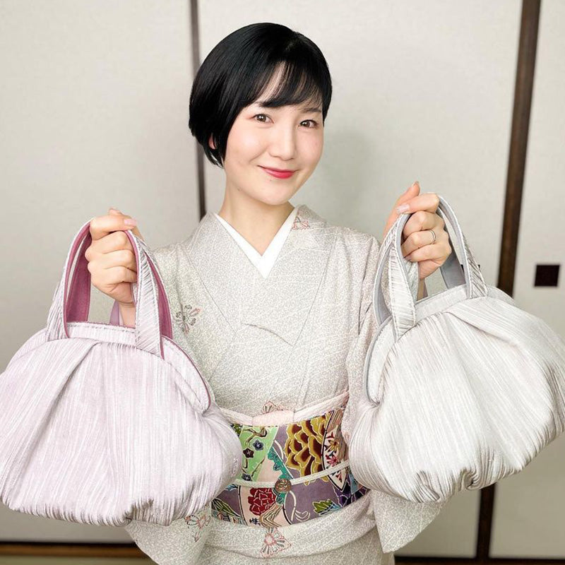 即納品|銀嶺 -GINREI-|すなおモデル 岩佐オフィシャルショップ<フォーマルバッグ・和装バッグ・草履>【公式サイト】
