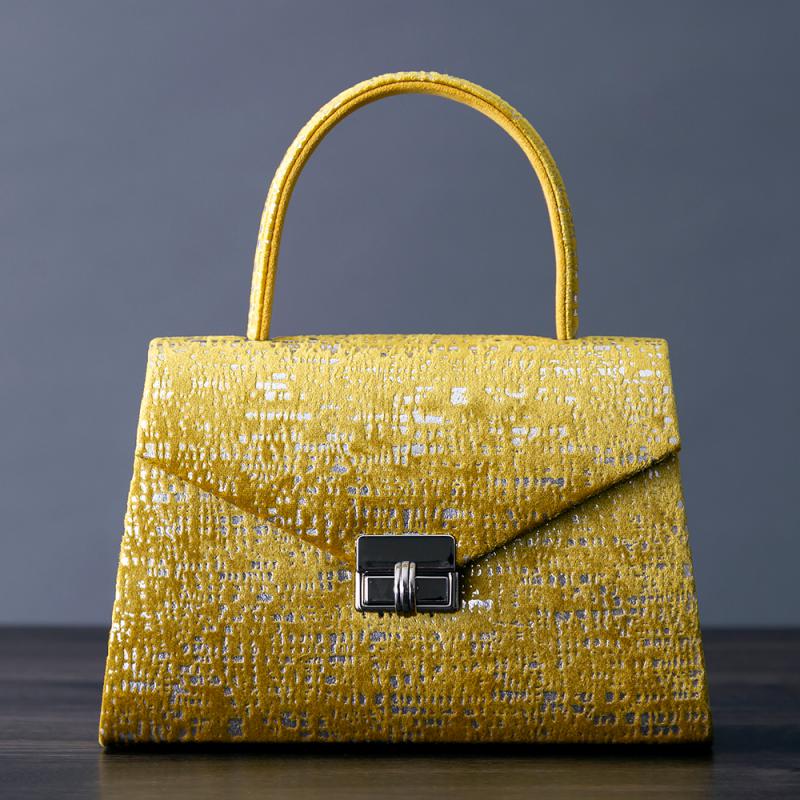 Belinda(ベリンダ) 岩佐オフィシャルショップ<フォーマルバッグ・和装バッグ・草履>【公式サイト】