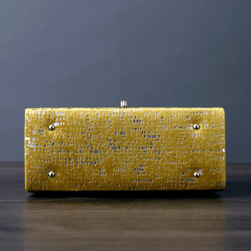 Belinda(ベリンダ) 岩佐オフィシャルショップ<フォーマルバッグ・和装バッグ・草履>【公式サイト】