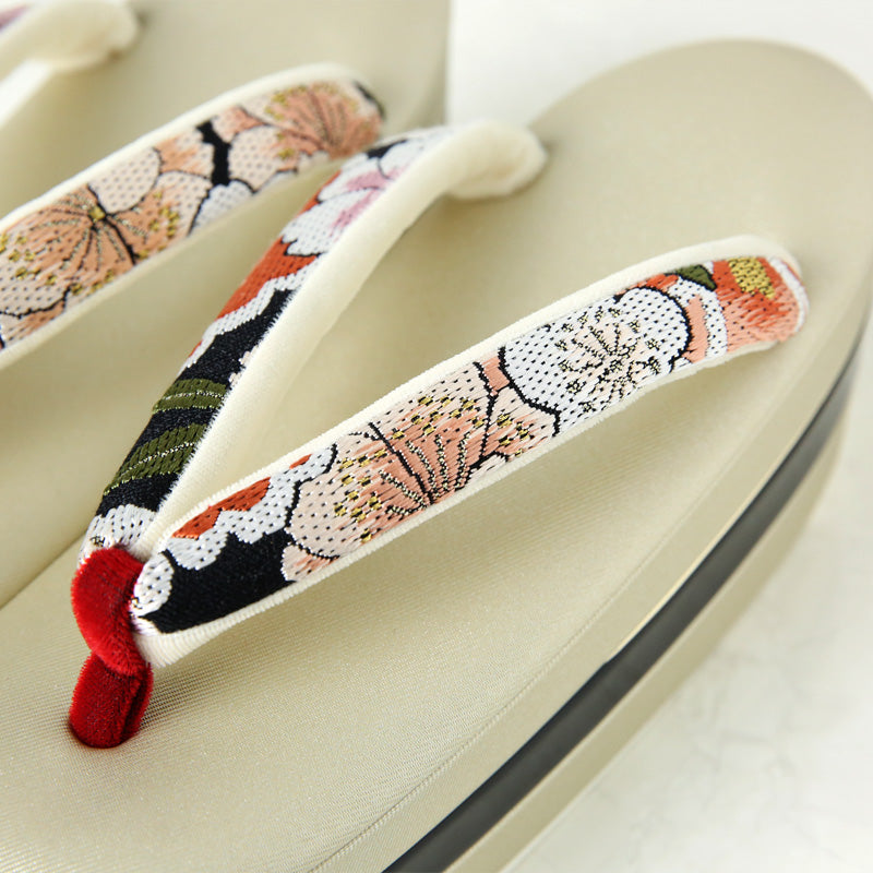 振袖用草履バッグセット 「桜花組亀甲」
