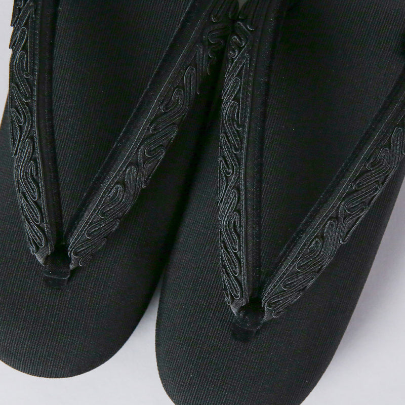 Zori | Cord embroidered sandals | Sunao model