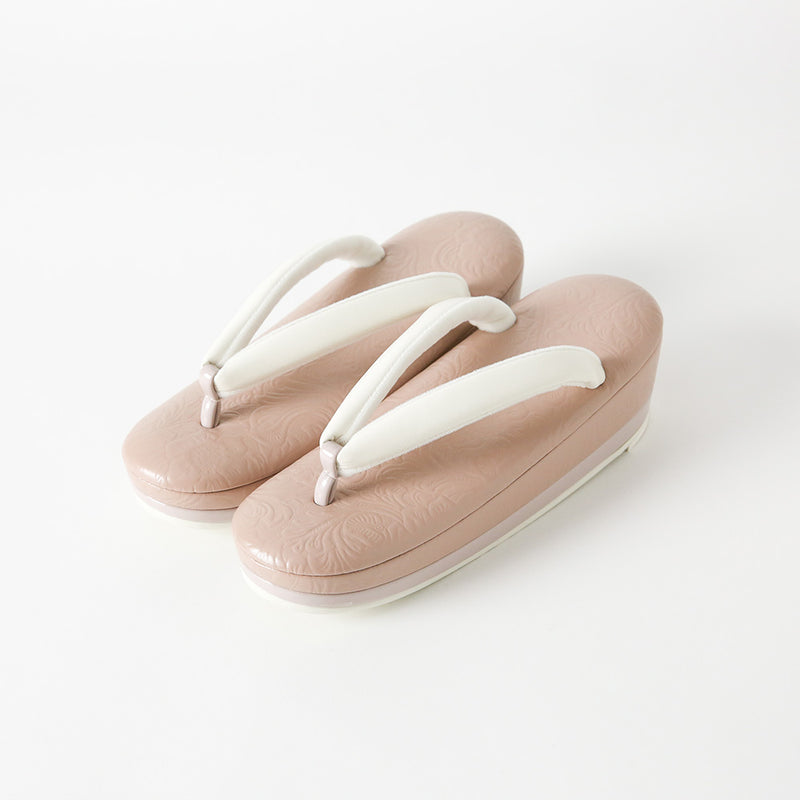 Zori sandals | Embossed chinoiserie