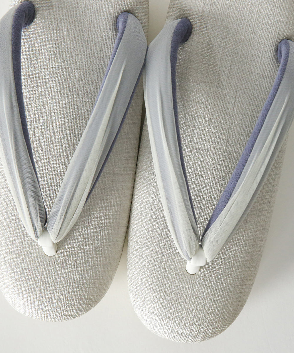 草履｜透明感を纏うチュール鼻緒の草履