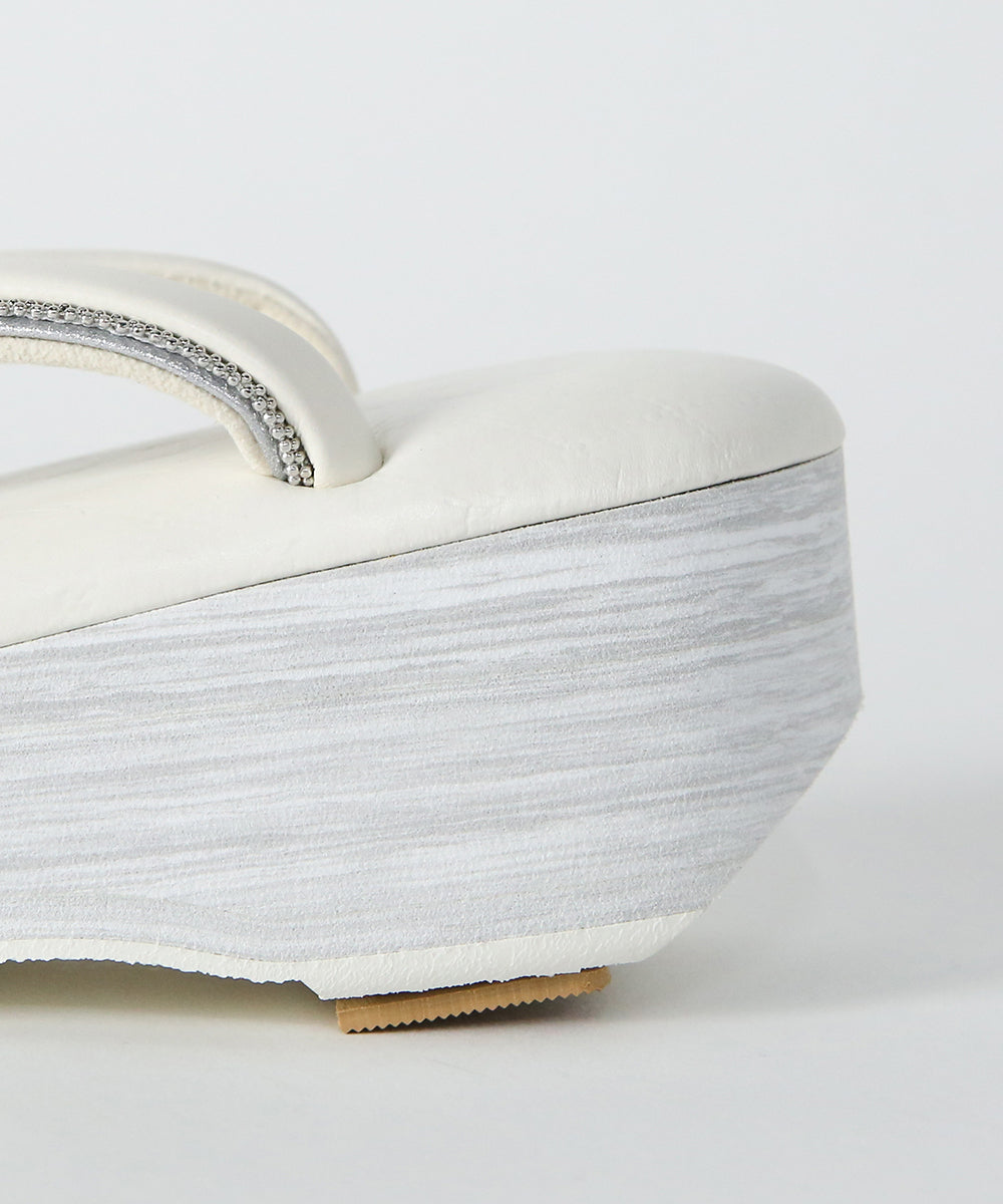 予約】草履｜IWASA×カレンブロッソ キルト柄ビーズレール