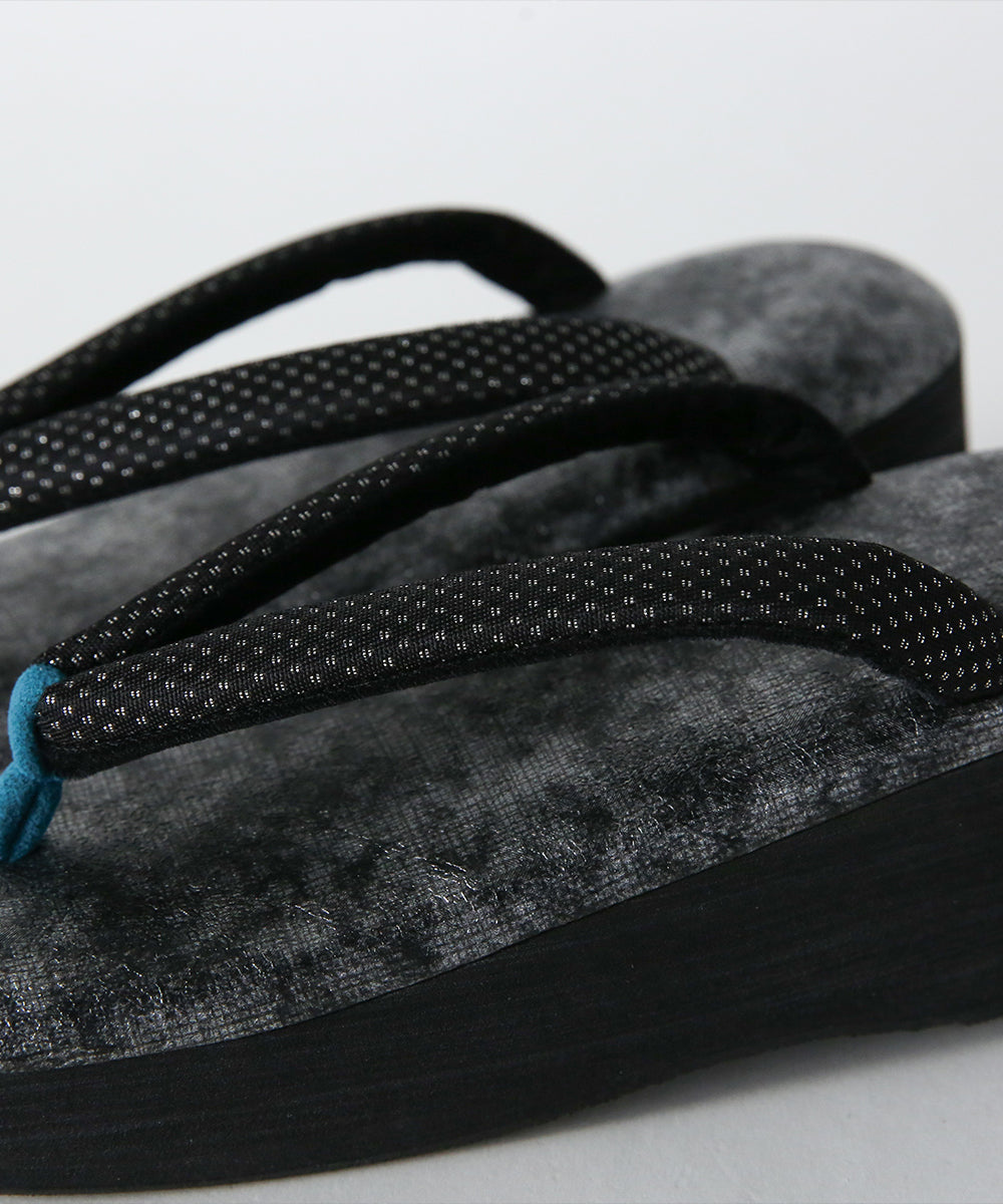 即納品｜草履｜IWASA×カレンブロッソ　ぼかし柄　博多織鼻緒（ブラック）