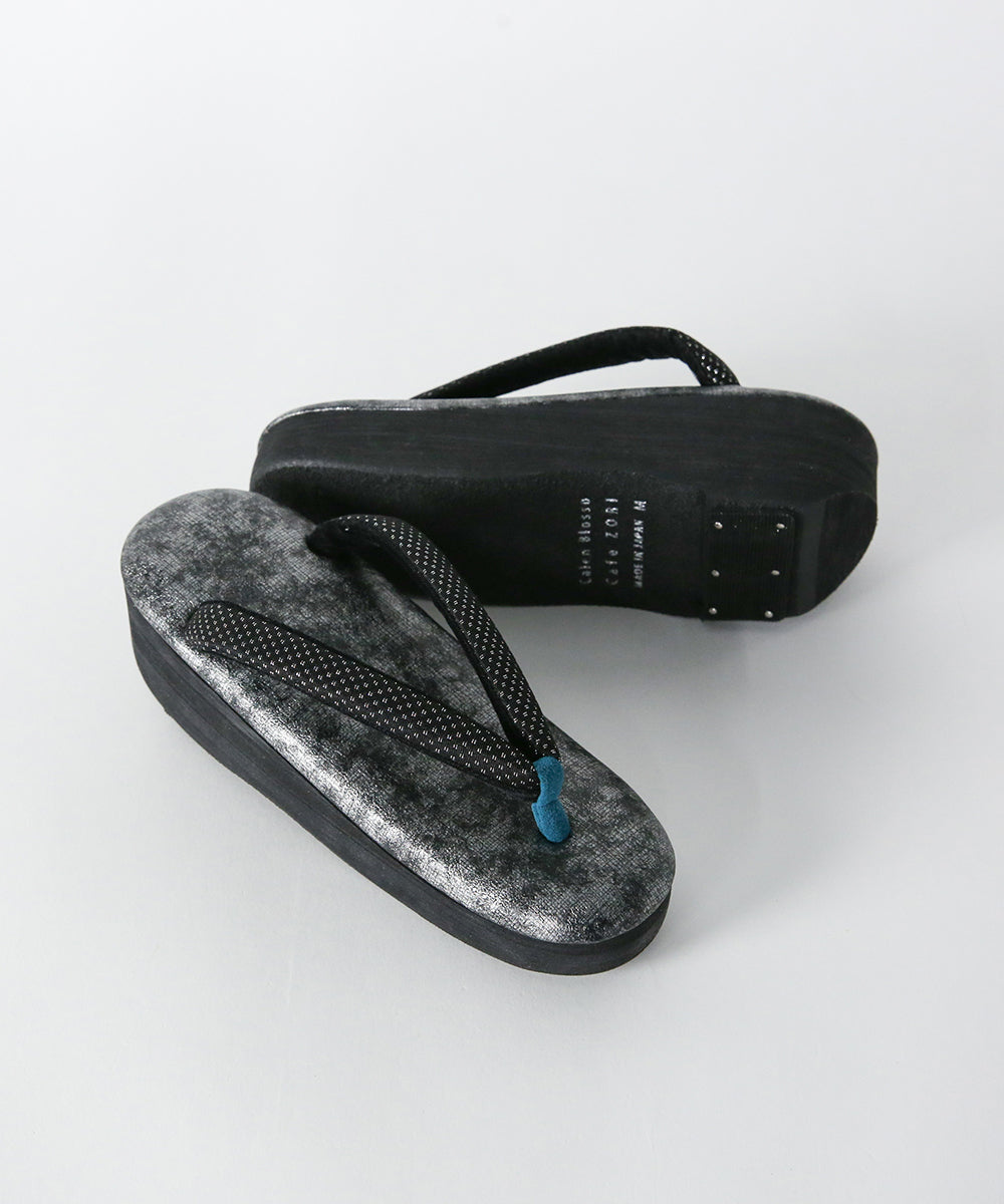 即納品｜草履｜IWASA×カレンブロッソ　ぼかし柄　博多織鼻緒（ブラック）