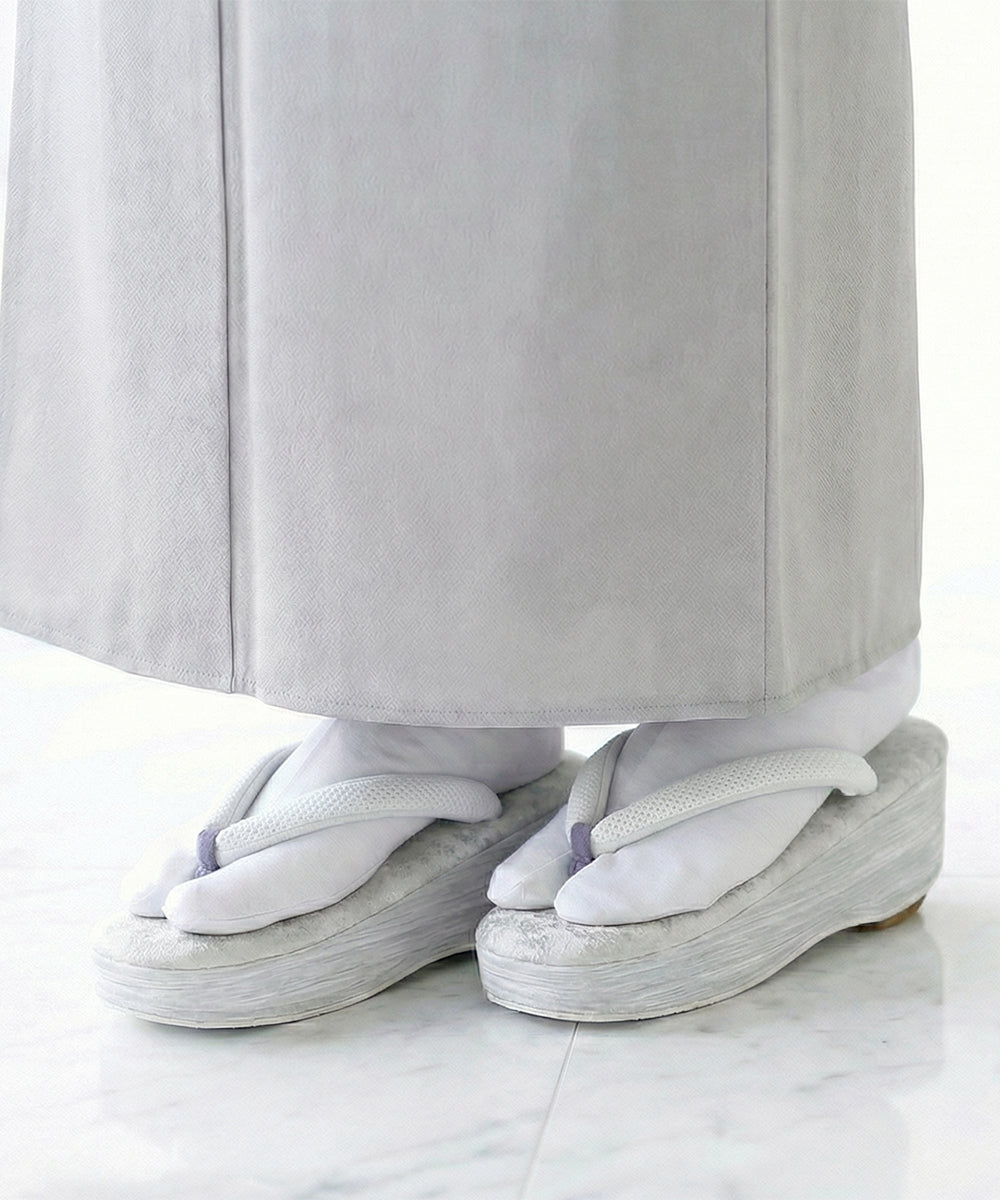 即納品｜草履｜IWASA×カレンブロッソ　ぼかし柄　博多織鼻緒（ライトグレー）