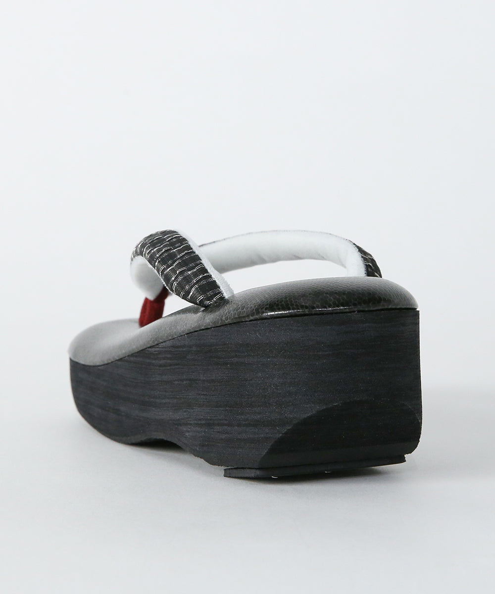 即納品｜草履｜IWASA×カレンブロッソ パイソン柄 博多織鼻緒（ブラック）