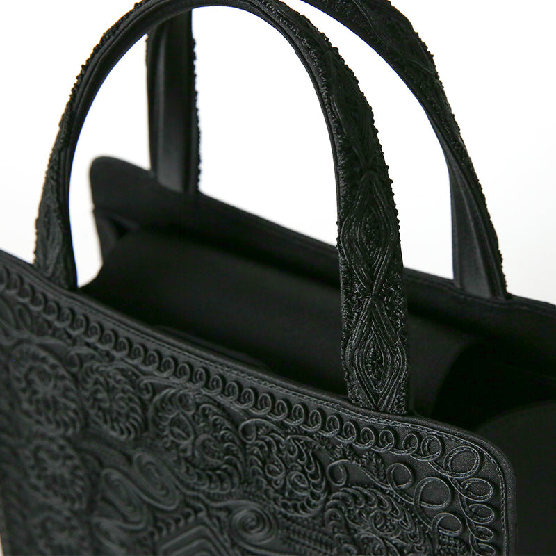 Tote formal bag with inner magnet and full code embroidery