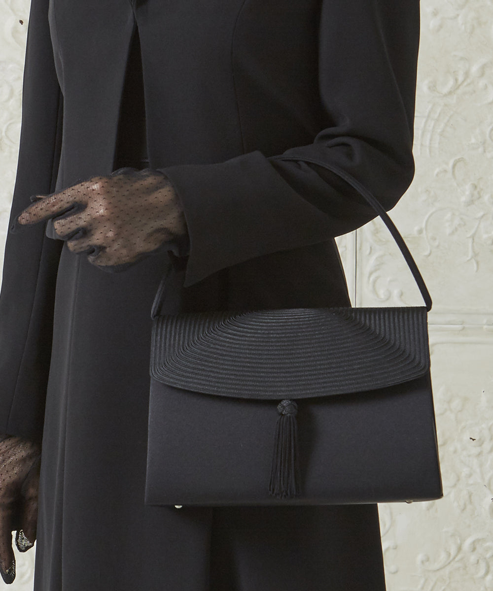 専用　未使用　ハンドバッグ　コード刺繍　タッセル付　ブラックフォーマルバッグ 取り外し式タッセル付きコード刺繍フォーマルバッグ