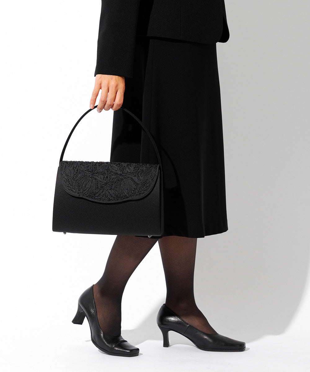 コード刺繍インナーマグネットフォーマルバッグ