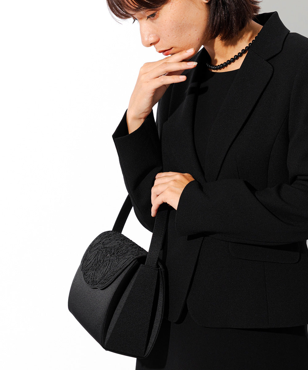コード刺繍インナーマグネットフォーマルバッグ