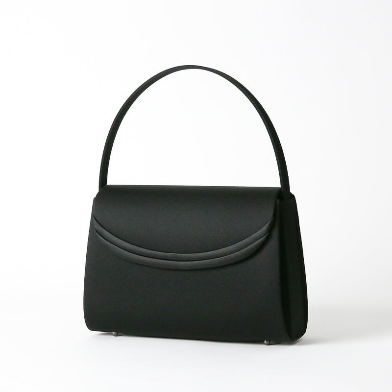 Satin switching formal bag with built-in magnet