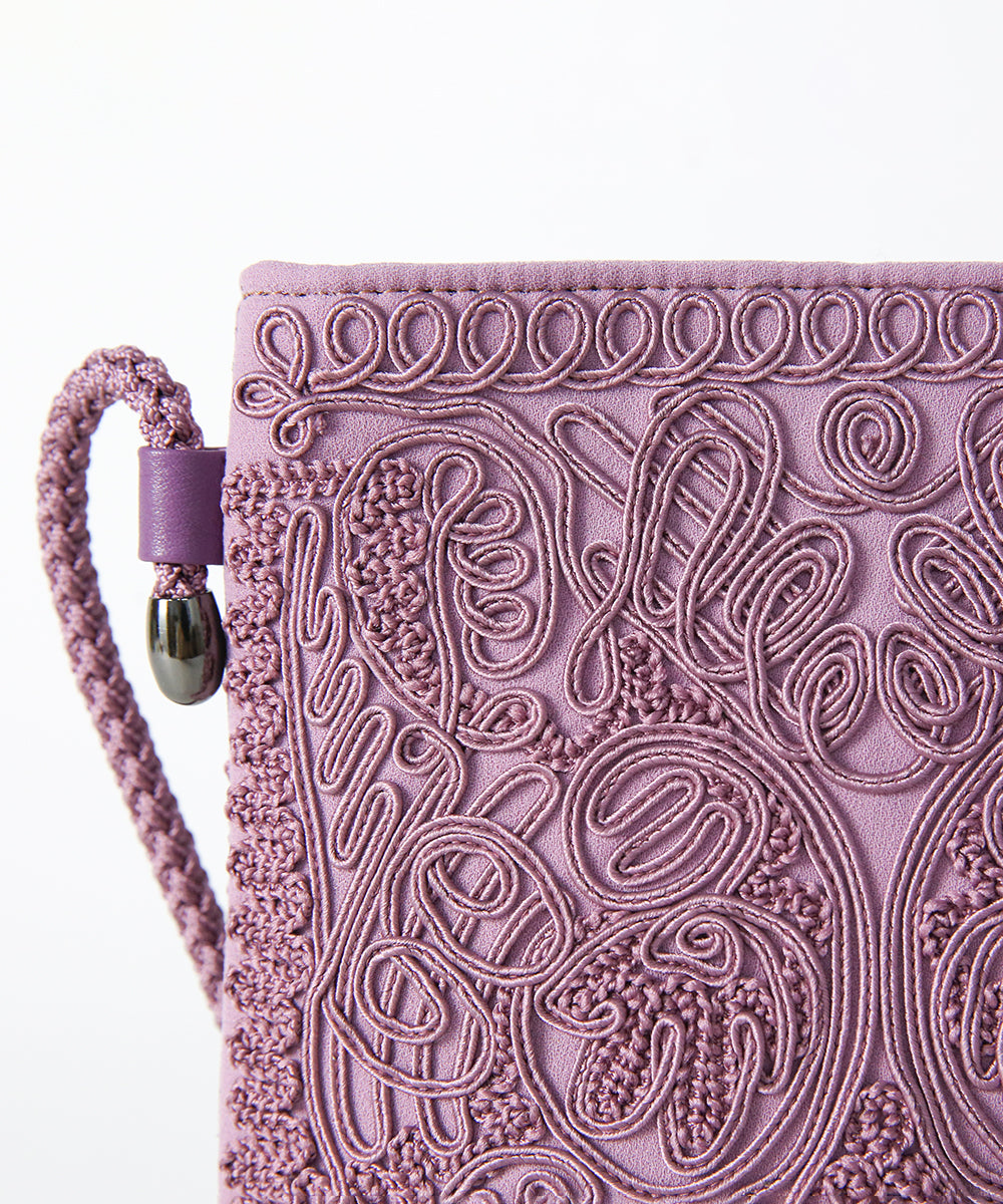 コード刺繍ポシェット