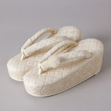[IWASA ✕ Kosuna] Pocket sandals quilt (ivory)