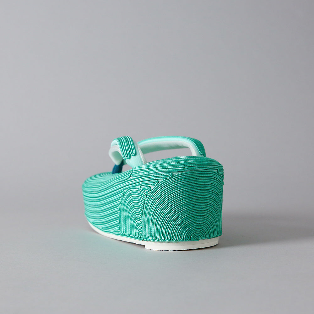 即納品｜コード刺繍草履｜小砂モデル