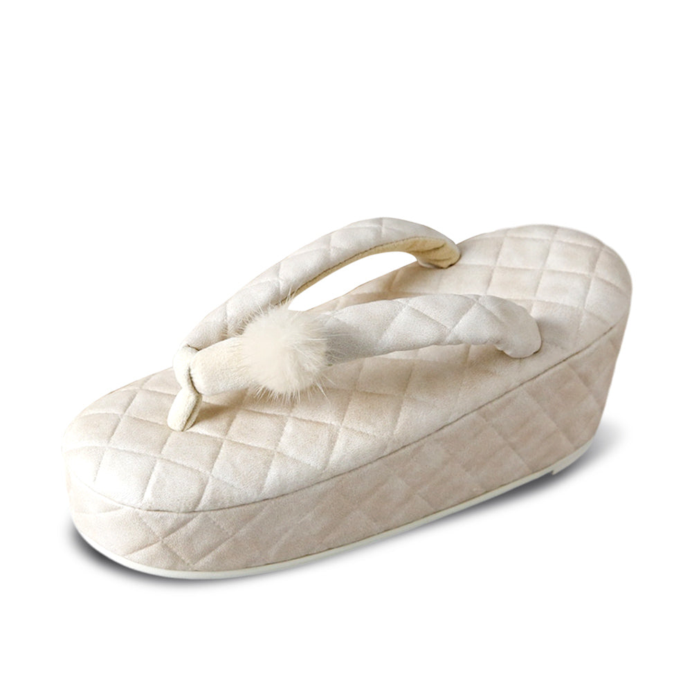 Pocket sandals quilt (ivory) | Kosuna model