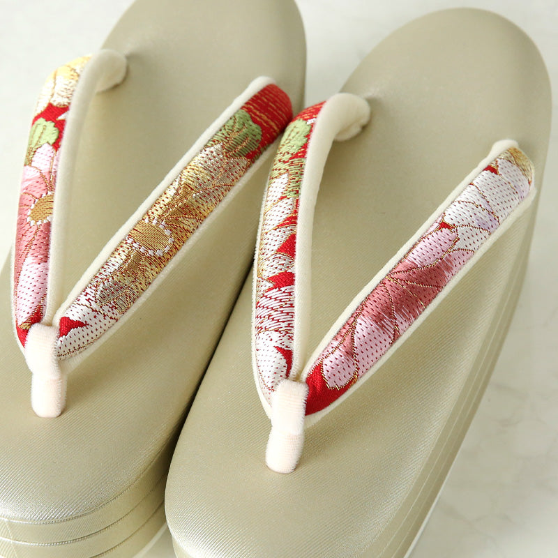 振袖用草履バッグセット　「四季彩雪輪」