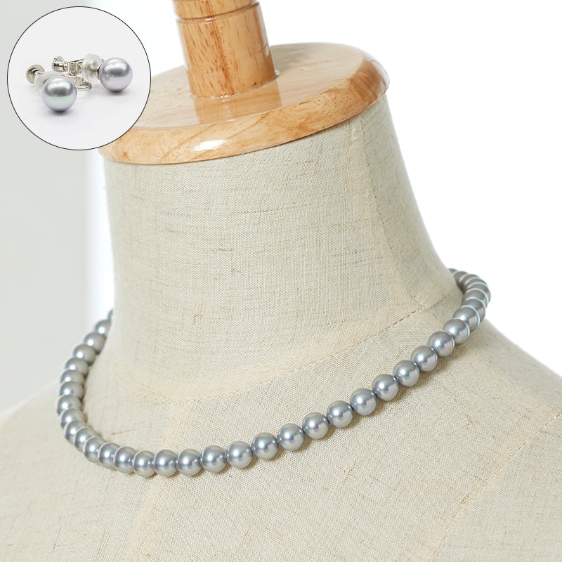 八ミリ玉本真珠のネックレスです