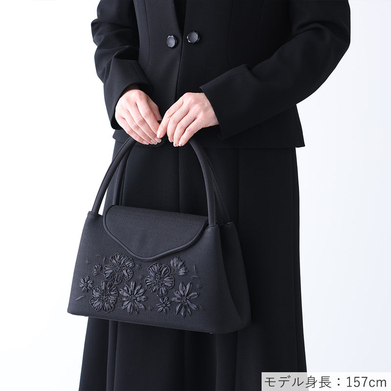 リボン刺繍ソフトフォーマルバッグ