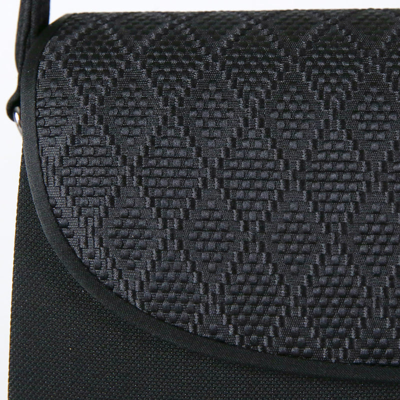 Diamond pattern Hakataori formal bag with built-in magnet
